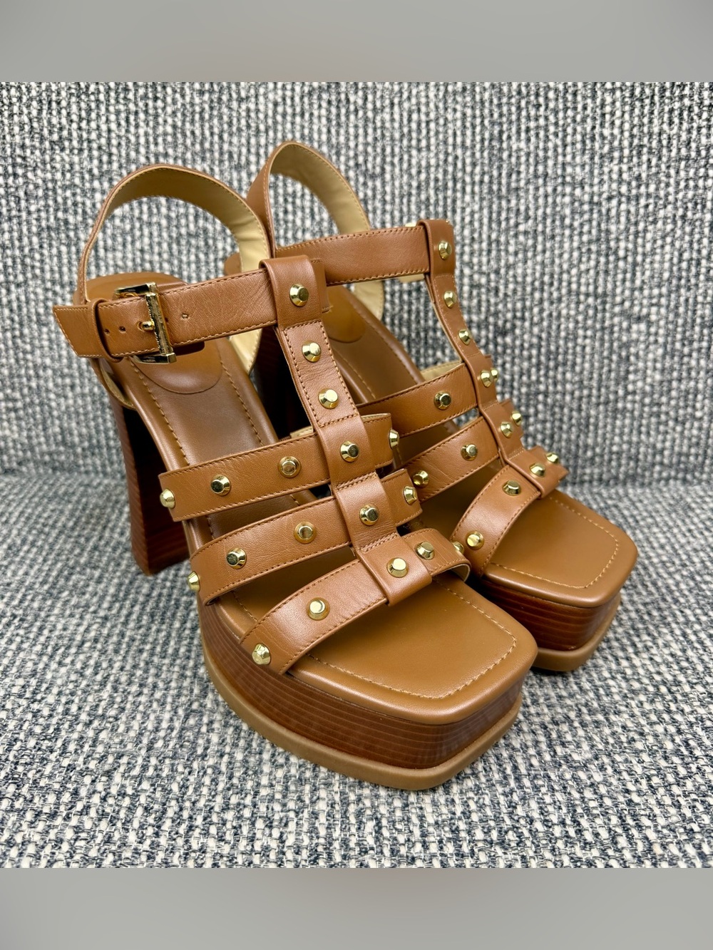 Michael Kors Jagger Sandals Womens 10 Luggage Leather Studded Platform Heels